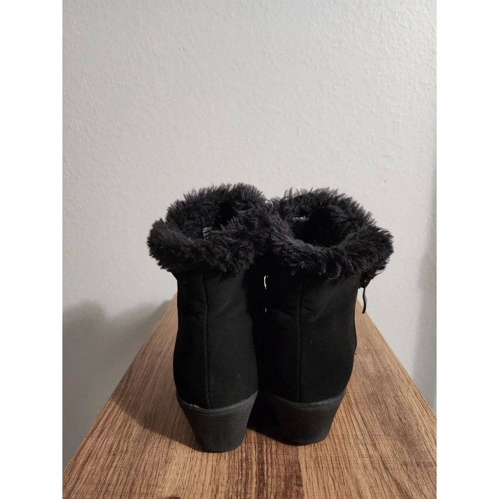 Annie Edarry Black Faux Suede Fur Trim Ankle Boots Wedge Heel Booties Size 1M